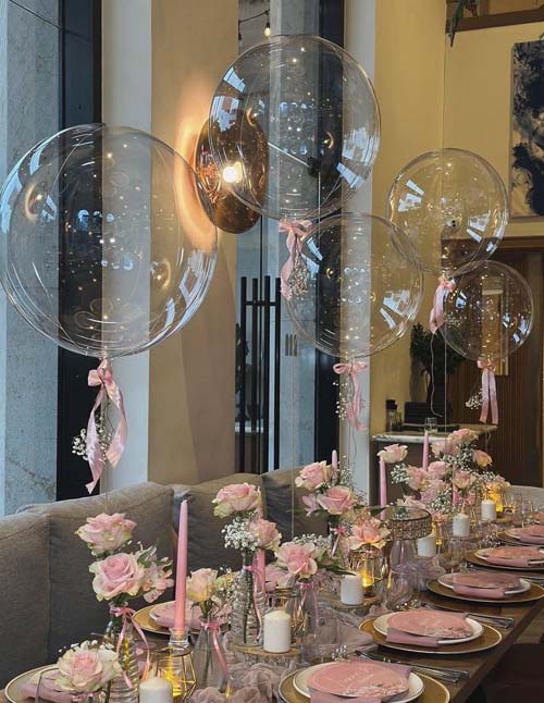 透明氣球與粉玫瑰餐桌佈置｜森の魚派對佈置｜森之魚外燴